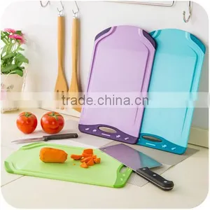 Plastic Thick Chopping Board With Drain Fruit Chopping Block Wholesale Cutting Boards thumbnail-2