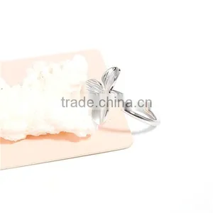 Copper Unadjustable Rings Silver Tone Leaf thumbnail-2