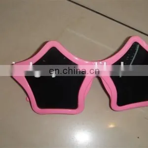 Stra Shaped Glitter Party Sunglasses thumbnail-2