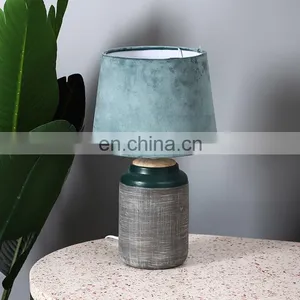 Wholesale Cheap Modern Matte Dark Green Ceramic Bedside Lamp for Home Decor thumbnail-3