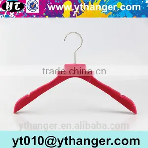 YY0493 Custom Hanger Factory Bridal Dress Hanger Wedding Dress Purple Notched Velvet Hanger Supplier's Choice thumbnail-6