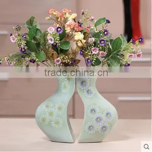 2 Pics a Set Art Couple Crackle Glazed Ceramic Vase With Flower thumbnail-1