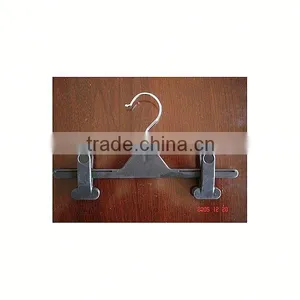 Suit Hanger With Metal Clip thumbnail-3