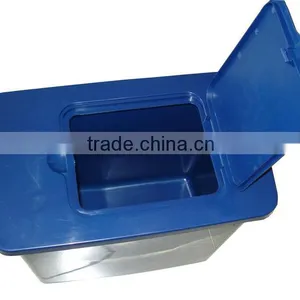 2015 New 30L Plastic Pet Chow Container Storage Box Dog Food Container thumbnail-2