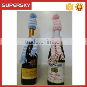 C1570 Wine Bottle Cover for Christmas Wine Bottle Knit Hat Scarf Set Decorations for Wine Bottle thumbnail-1