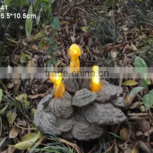 Resin Mushroom Solar Lights for Garden thumbnail-5