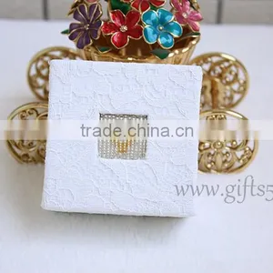 Latest Wedding Jewelry Boxes With Beaded Name Plate of V thumbnail-3