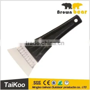 Mini Plastic Snow Scraper Price Low thumbnail-1