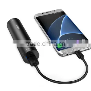 High Capacity AUKEY 5000mAh Quick Charge 3.0 Power Bank thumbnail-3