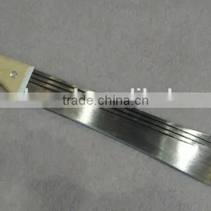 High Quality Sugarcane Cutlass Matchet or Machete With Wooden or Plastic Handle thumbnail-3