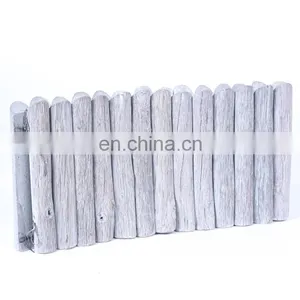 Cheap Waterproof Adjustable House Garden Fence Composite thumbnail-1