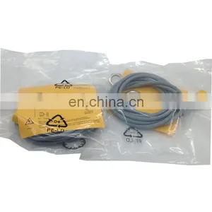 Brand New Turck Proximity Sensor Turck Bi2-eg08 Ap6x Sensor BI2-EG08-AG41X-H1341 BI2EG08AG41XH1341 thumbnail-1