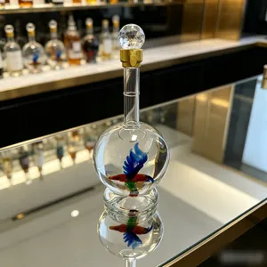Hand‑blown Lead‑free Glass Decanter With Eagle Sculpture. Direct‑sale Premium Bottle for Whiskey, Brandy and Spirits. thumbnail-4