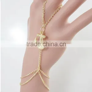 Electroplating Metal Simple Slave Chain Hand Harness Bracelet Ring Jewelry thumbnail-5
