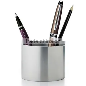 Steel Pen Holder thumbnail-1