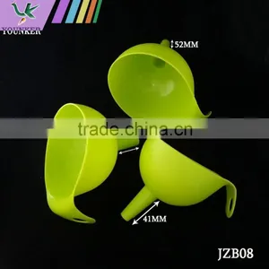 New Fashion Colored Eco-friendly Plastic Baskets and Kitchen Tools for Wholesale thumbnail-5