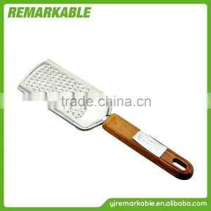 High Quality and Durable Vegetable and Fruit Grater Scraper thumbnail-1