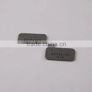 Smooth Finishing Rectangle Fake Leather Patch PU Label thumbnail-2