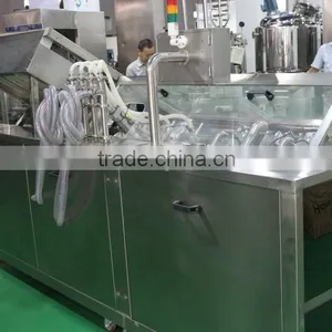 Full-automatic Facial Mask Plastic Bag Filling Sealing Machine thumbnail-3