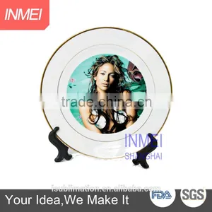 High Quality 10" White Plates With Gold Rim thumbnail-2