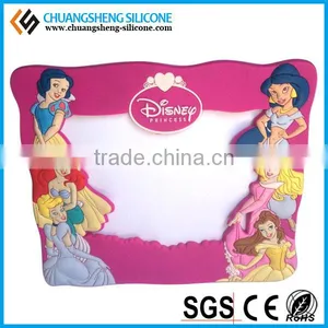 2016 Most Popular Colorful Silicone Picture Frames, PVC Photo Frame, Lovely Wooden Frame thumbnail-1