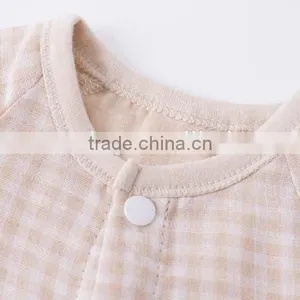 Wholesale Quality Baby Clothing Organic Cotton Onesie Baby Romper Plaid thumbnail-3