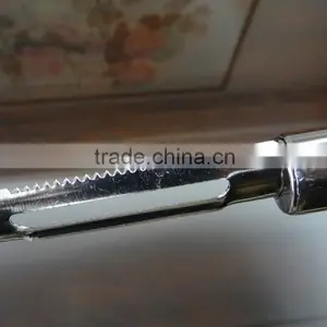 Stainless Steel Fruit and Vegetable Peeler thumbnail-2