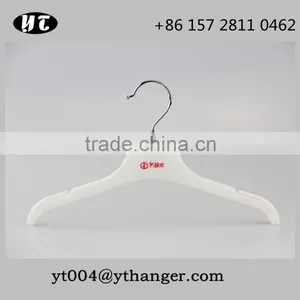 Good Quality Kids Plastic Hanger With Notch thumbnail-3