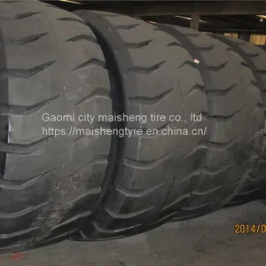 Small Loader 20.5/70-16 16/70-20 16/70-24 Tyre Forklift Tyre thumbnail-2
