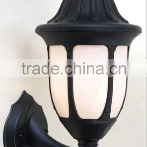 P213 Plastic Outdoor Lamp Garden Lantern Exterior Standing Energy Saving Light Lamp thumbnail-5