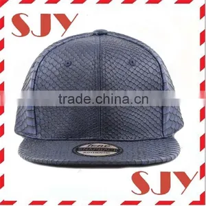 Blank Wholesale Flat Brim 6 Panel PU Leather Snapback Baseball Hat thumbnail-3