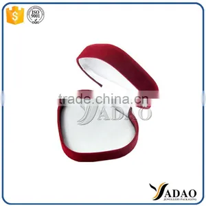 Heart Shape Red Flocking Sofia Jewelry Gift Packaging Box thumbnail-3