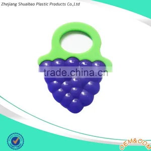 Purple Color Grapes Bpa Free Silicone Fruit Grapes Baby Teether thumbnail-1