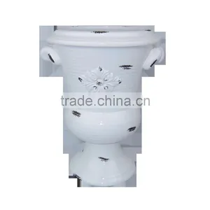 White Chinese Ceramic Vase for Flower Decoration thumbnail-4