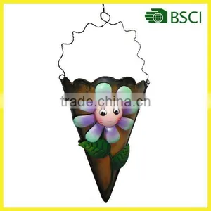 Metal Handmade Garden Home Decoration Wall Flower Pot Wall Mounted Flower Holder thumbnail-1