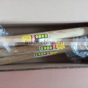 300g Wooden Handle Point Tail Hammer thumbnail-3
