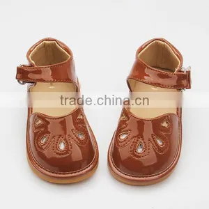 Non-slip Leather Baby Sandals Summer Children Squeaky Shoes thumbnail-3