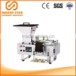 Tabletop High Precision Sinple-pan Automatic Pill Counting Machine thumbnail-1