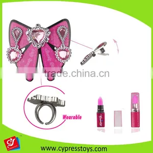 Vogue Girls Beauty Salon Play Set With Hairdryer, Mirror & Styling Accessories thumbnail-3