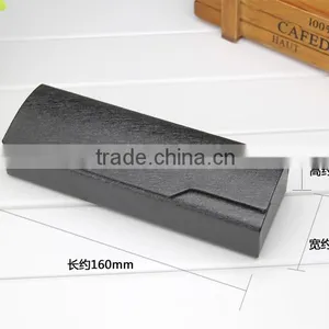Top Selling Best Quality Excellent Material Fashion Designer Spectacle Case thumbnail-3