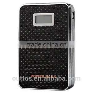 Portable Dual Usb Ports Power Banks Manufacturer 8000mAh Quick Charge Metal Power Banks With Lcd Screen thumbnail-4