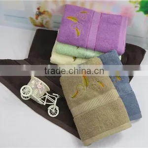 100% Cotton Luxury Decorative Border Cotton Bath Towel thumbnail-4