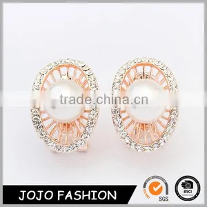 Latest Design Cute Girls Fashion Diamond Earring Of Pearl Silver Earring Ladies Stud Earrings thumbnail-1