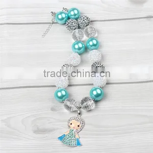 Blue Neckalce With Cute Girl Doll and Satin Bow Flower Hairband Wholesale Baby Girls Chunky Necklace and Hairband thumbnail-4