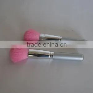 Shimmer Body Powder Brush thumbnail-1