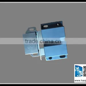 Good Quality Cabinet Magnetic Catch Cabinet Roller Catch thumbnail-1