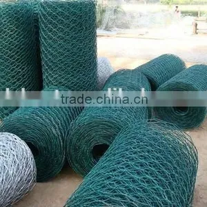 10*10electro Galvanized Hexagonal Wire Mesh Factory thumbnail-3