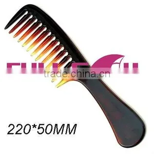 Wide Teeth Comb thumbnail-1