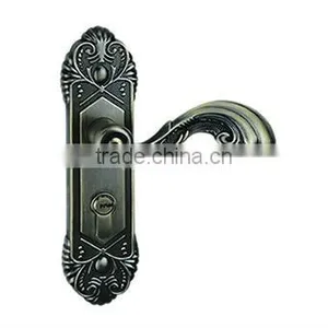 LUXURIOUS LOCK thumbnail-1