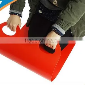 NEW Vintage Wacky Karpet SLED Flexible Plastic Roll up Flying Carpet SNOW 18x36" thumbnail-3
